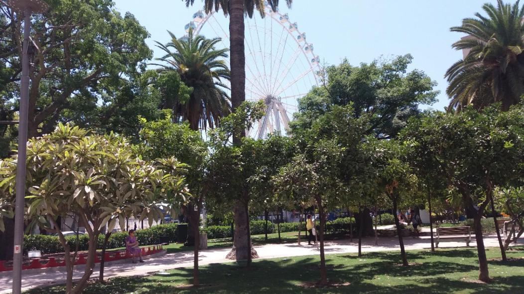 Confortable Habitacion Centrica En Piso Privado Leilighet Málaga Eksteriør bilde