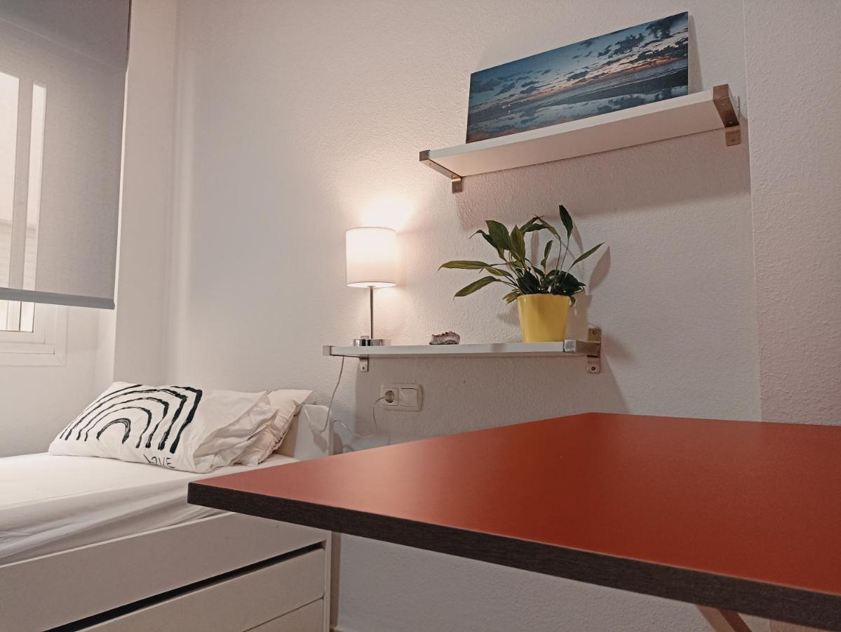 Confortable Habitacion Centrica En Piso Privado Leilighet Málaga Eksteriør bilde