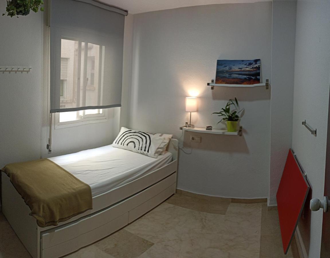 Confortable Habitacion Centrica En Piso Privado Leilighet Málaga Eksteriør bilde