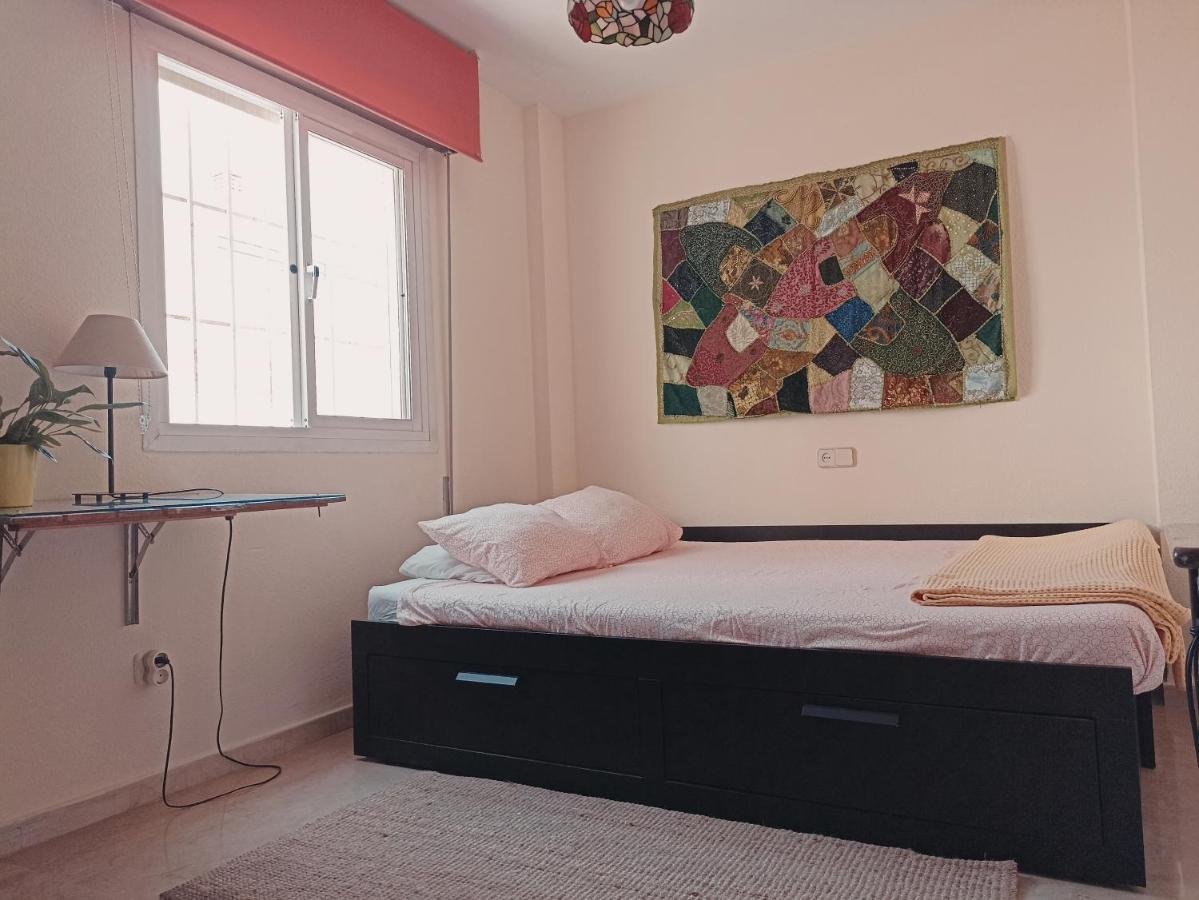 Confortable Habitacion Centrica En Piso Privado Leilighet Málaga Eksteriør bilde