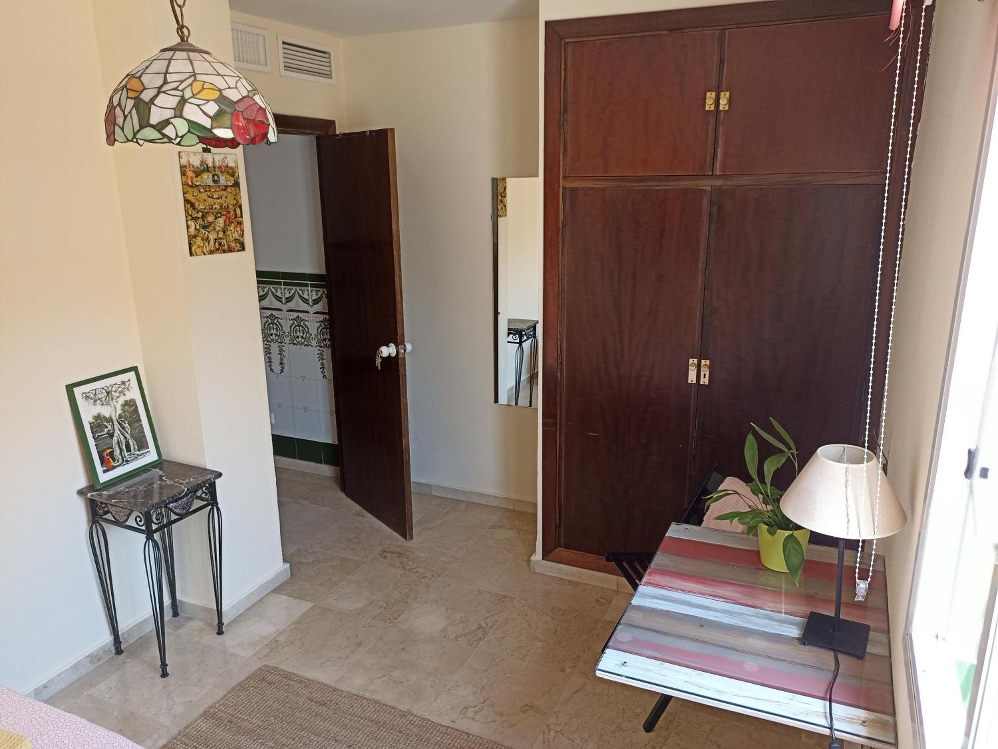 Confortable Habitacion Centrica En Piso Privado Leilighet Málaga Eksteriør bilde