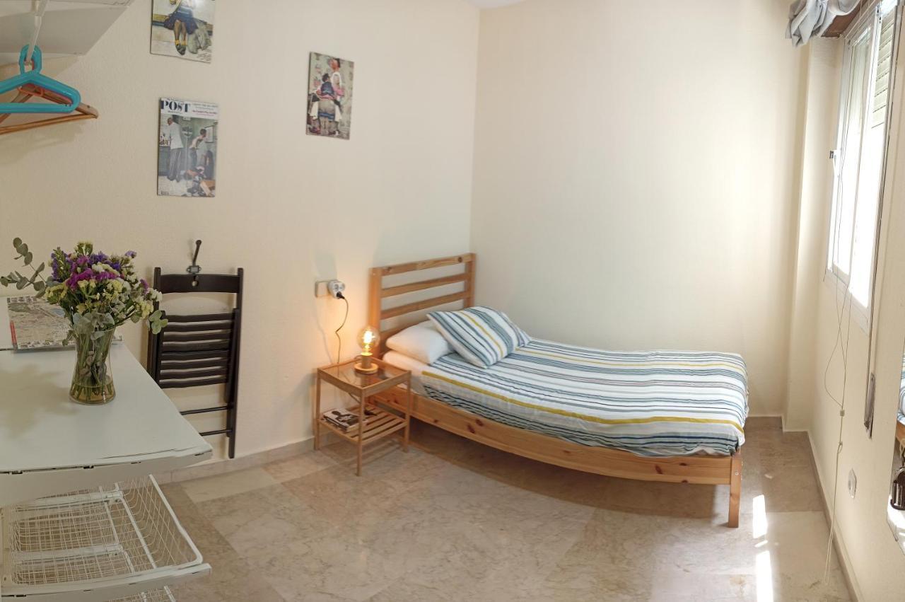 Confortable Habitacion Centrica En Piso Privado Leilighet Málaga Eksteriør bilde